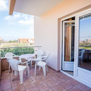  Apartman Valentin